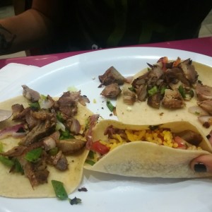 Tacos de carnitas