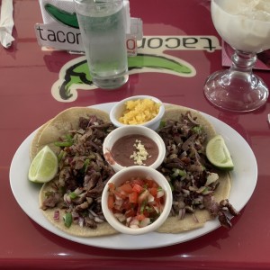 Tacos de carnita