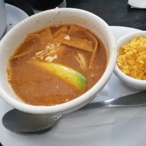 Sopa de tortilla