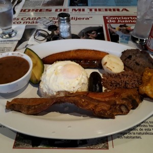 Bandeja Paisa