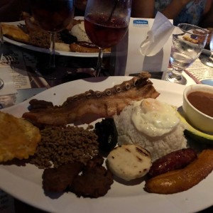 Bandeja Paisa