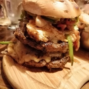 Titos Rex Burger