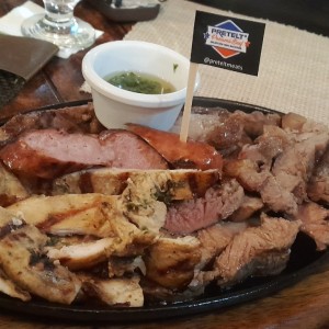 PARRILLADA PANAMA BEEF (para 4 personas)