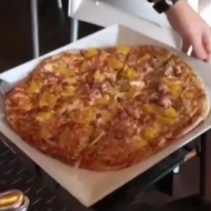 Pizza Aloha