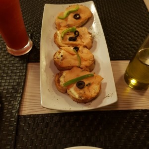 brochetas de salmon