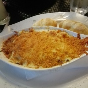 lasagna de pollo en salsa blanca