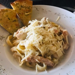 Pastas - Pollo Bechamel