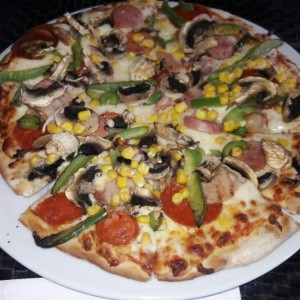 Pizza meat & veggies