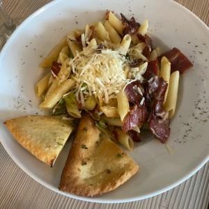 Penne tartufo con esparragos