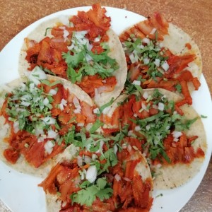 Tacos al pastor