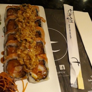 tsugoi roll