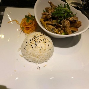 Thai - Nasu de cerdo