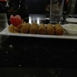 croquetas de cangrejo