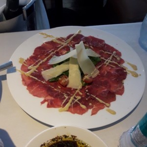 Carpaccio de Res