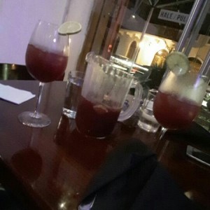 sangria 1/2 jarra