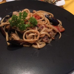 linguini con mariscos