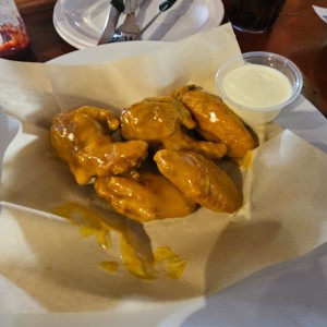 ORIGINAL HOOTERS STYLE WINGS