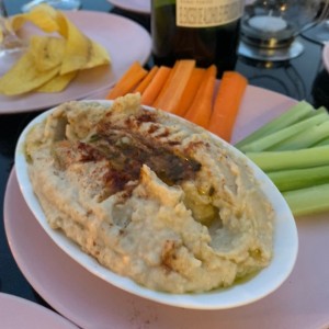 hummus