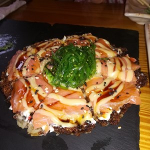 Sushi pizza de salmon ?