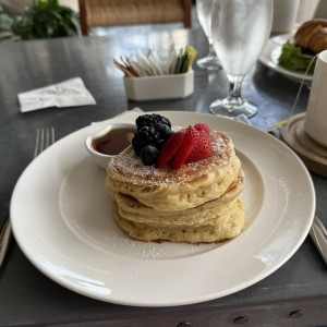 DESAYUNO - PANCAKES TRADICIONALES