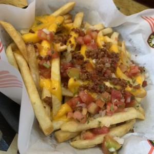 Cheese bacon fries