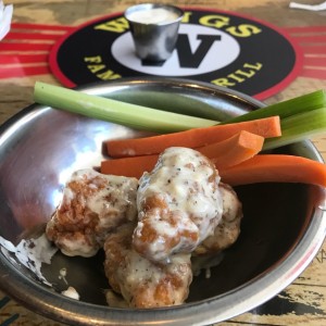 Garlic Parmesan Bonless Wings 