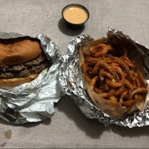 Roadhouse Burger , Curly Fries