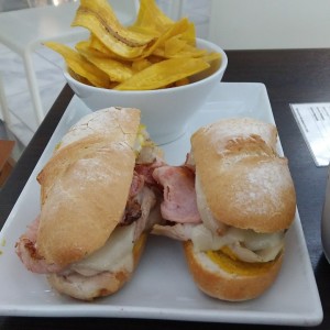 Panini Cubano.