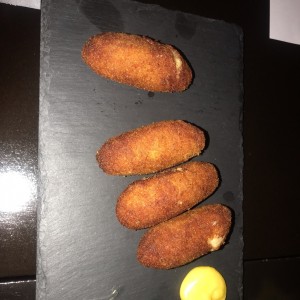 croquetas de jamon uberico 