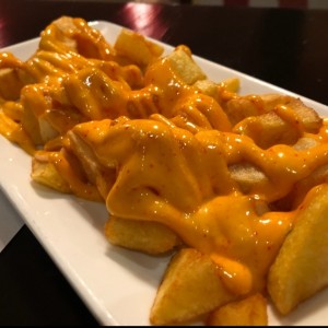 Patatas bravas