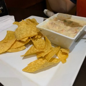 Fondue de queso con camarones 