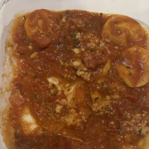 Tortellone relleno de ricotta y espinaca 