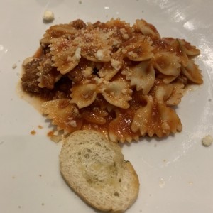 Farfalle a la Bolognese