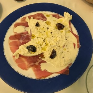 prosciutto con burrata