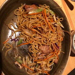 Lo Mein de cerdo