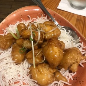 SWEET & SOUR CHICKEN  