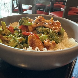 Ginger Chicken With Broccoli