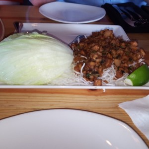 Entradas - Vegetarian Lettuce Wraps