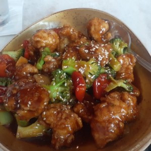 Pollo - Sesame Chicken