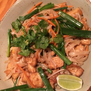 pad thai de pollo 