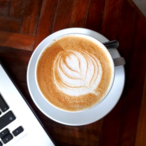 Cappuccino con Leche de Almendras