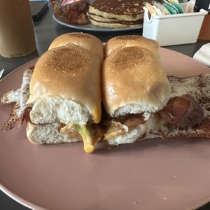 BREAKFAST SANDWICHES - BREAKFAST SANDWICH