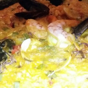 Paella de Mariscos al estilo mediterraneo