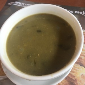 Sopa de Arveja con platano