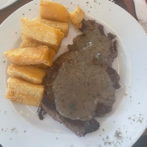 Filete de res a la pimienta