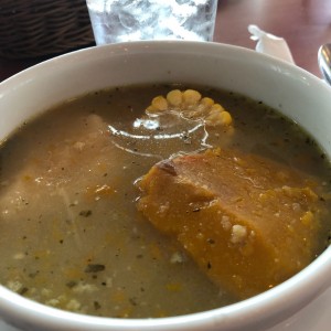 Sopa de pollo