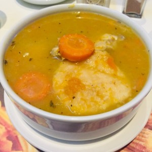 Sopa de pollo...para el alma ?