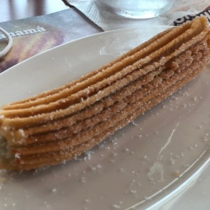 churro relleno de manjar