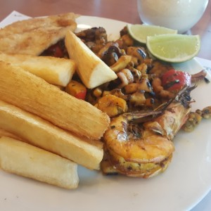 parrillada de mariscos - menu lunch