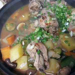 gallina con verduras